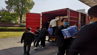 人大代表齊助力，抗“疫”一線勇擔當